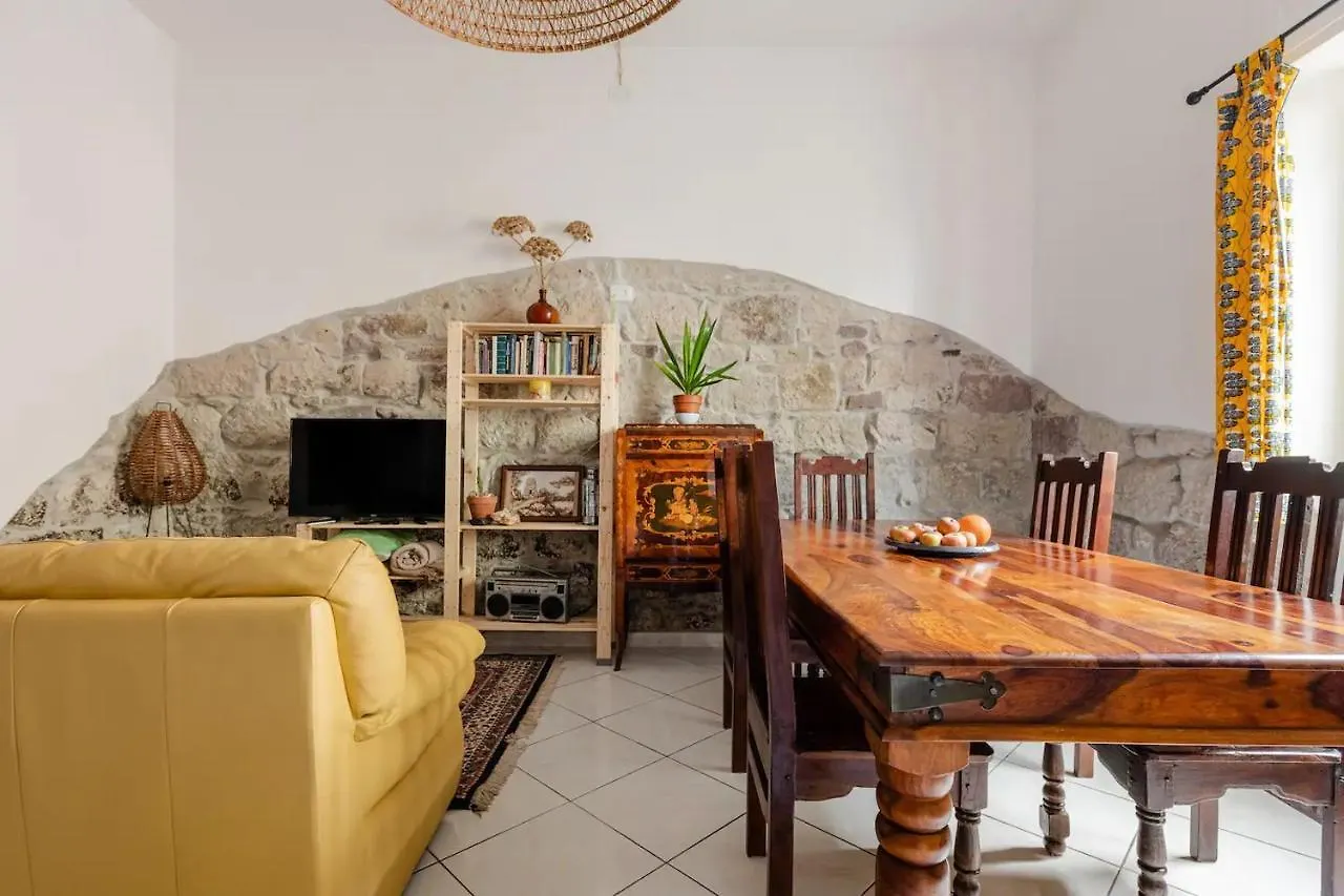 Duas Pedras, Private Apartment In The Heart Of ボーザ